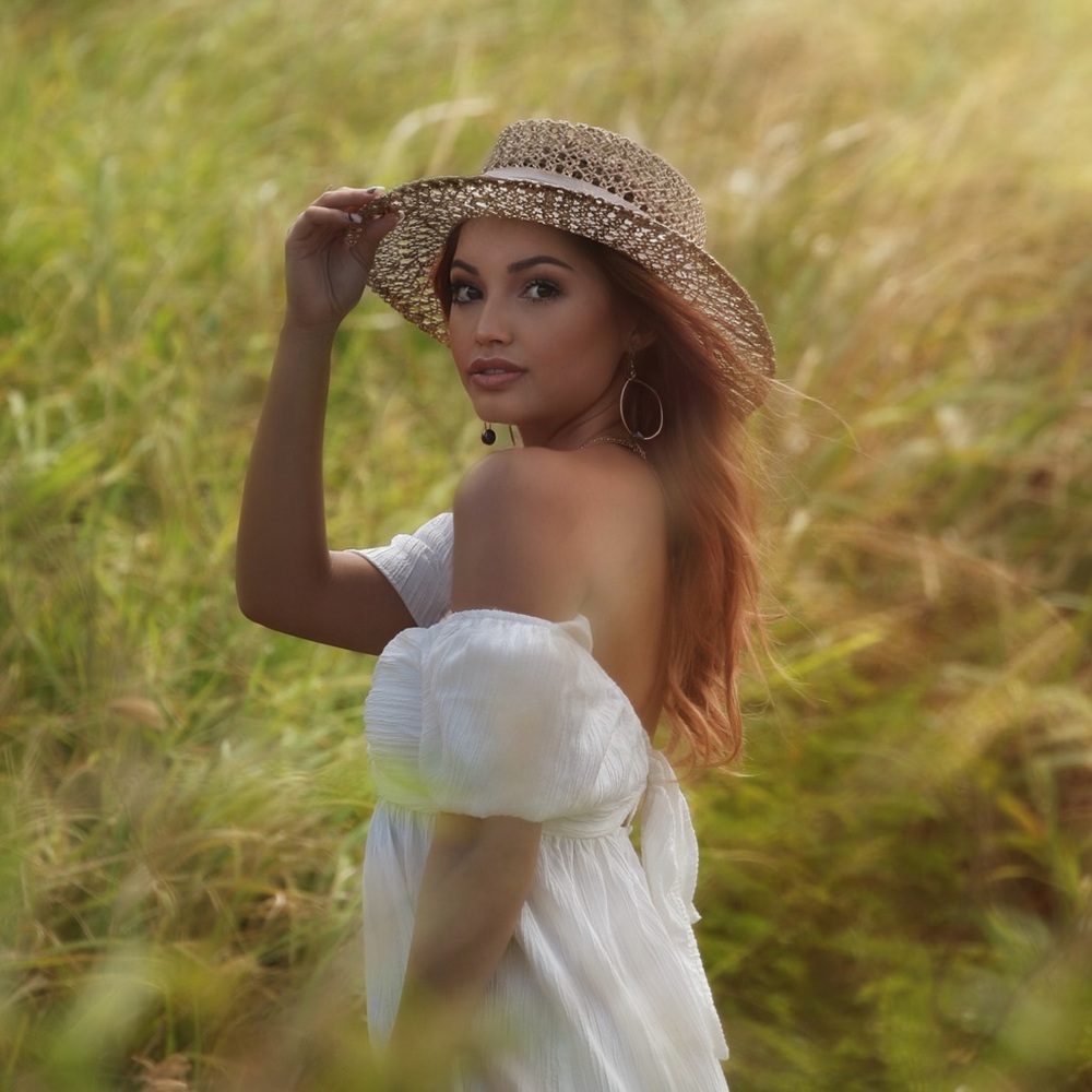 Meet your Posher, Tiffany